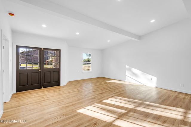 11554 Cedar Lake Road, Biloxi, MS 39532