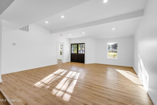 11554 Cedar Lake Road, Biloxi, MS 39532