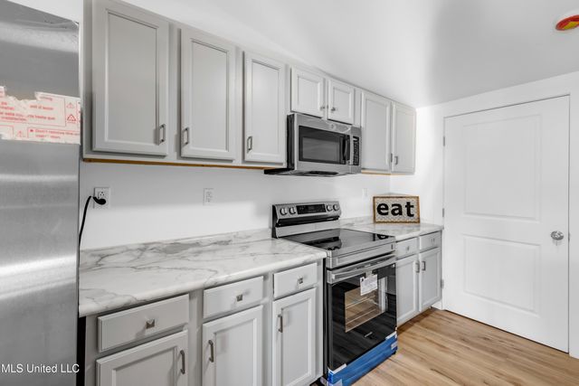 11554 Cedar Lake Road, Biloxi, MS 39532