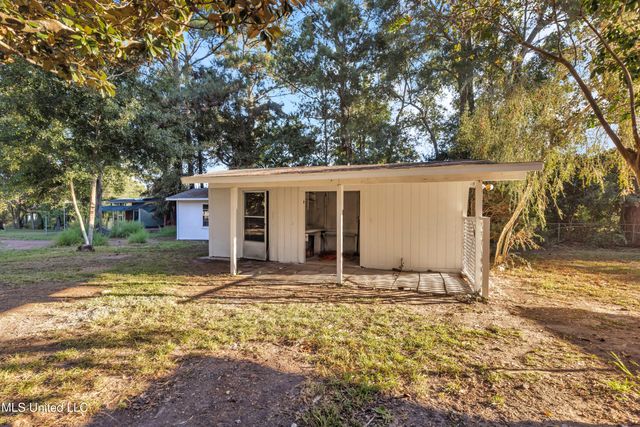 11554 Cedar Lake Road, Biloxi, MS 39532