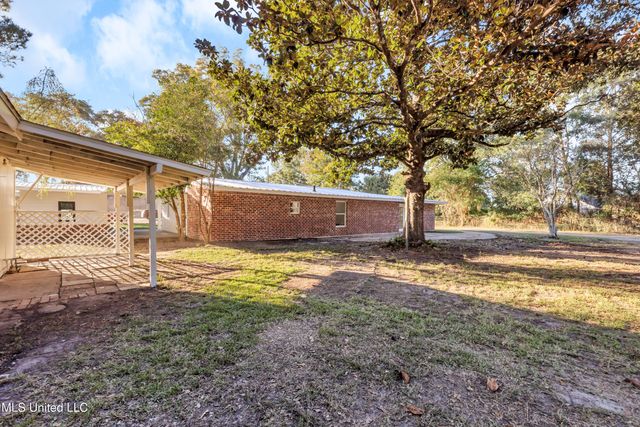 11554 Cedar Lake Road, Biloxi, MS 39532