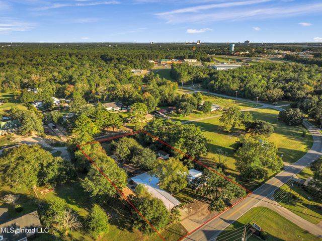 11554 Cedar Lake Road, Biloxi, MS 39532