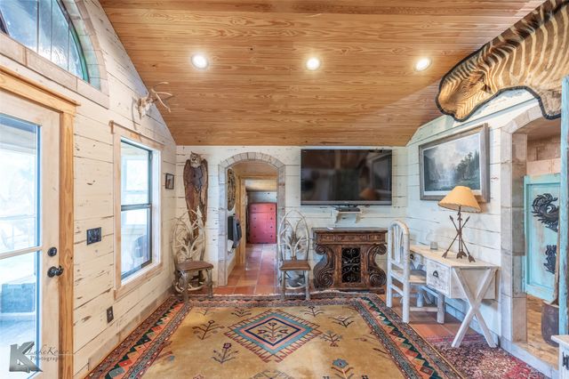 7409 Hwy 84, Lawn, TX 79530