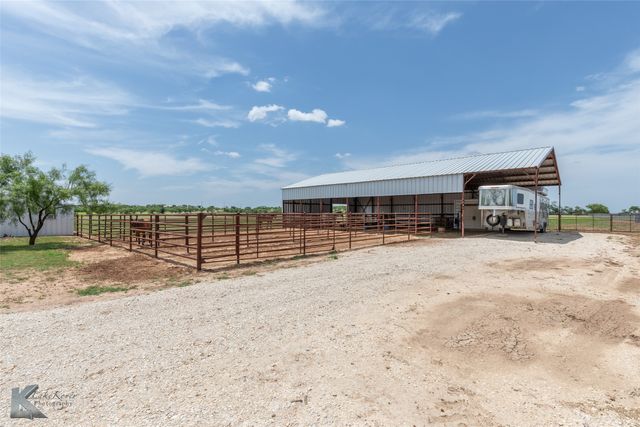 7409 Hwy 84, Lawn, TX 79530