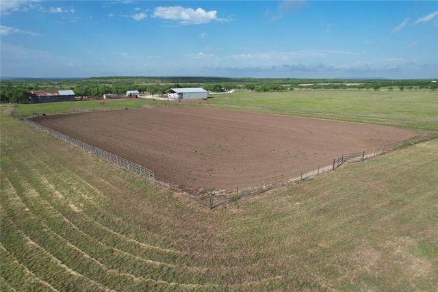 7409 Hwy 84, Lawn, TX 79530