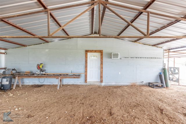 7409 Hwy 84, Lawn, TX 79530