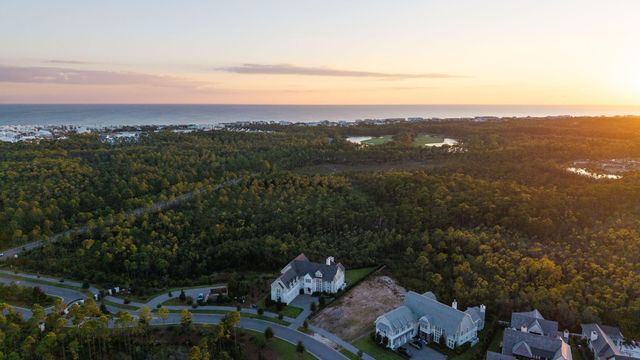 107 Golfridge Drive, Inlet Beach, FL 32461