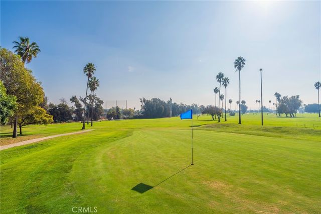 7100 La Tijera Boulevard, Los Angeles, CA 90045