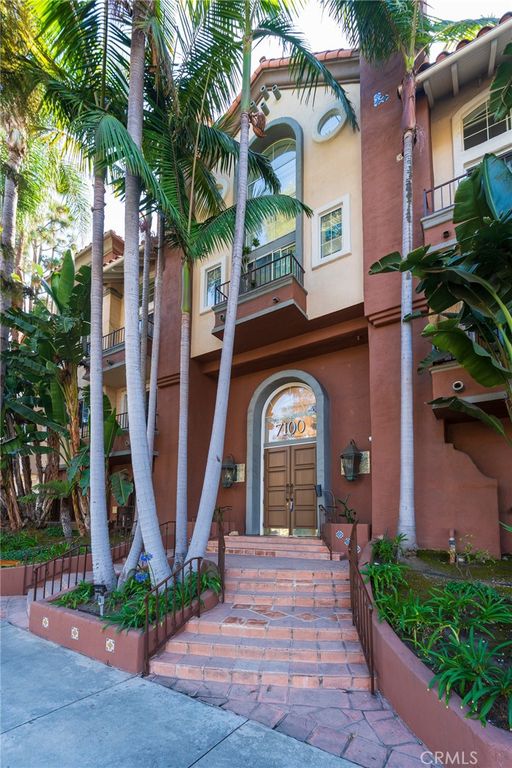 Image 2 of property listing at 7100 La Tijera Boulevard, Los Angeles, CA 90045