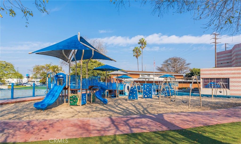 Image 28 of property listing at 7100 La Tijera Boulevard, Los Angeles, CA 90045