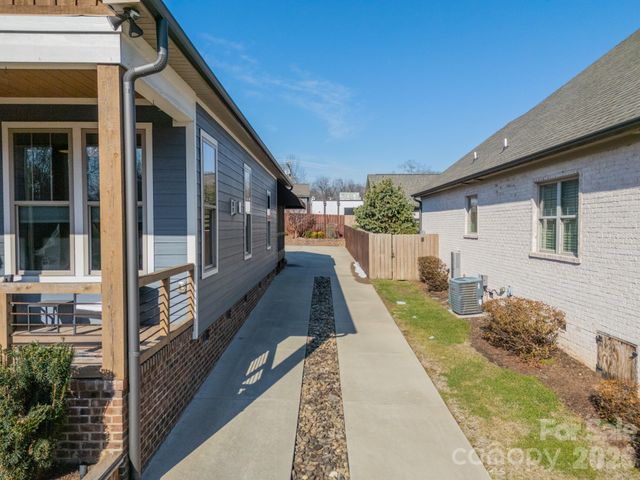 112 Bryant Street, Belmont, NC 28012