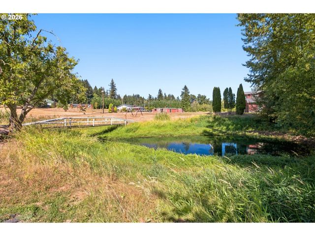 22479 S PENMAN Rd, Oregon City, OR 97045