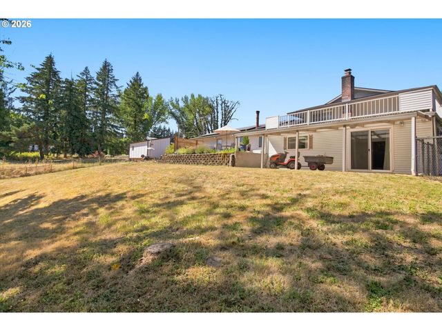 22479 S PENMAN Rd, Oregon City, OR 97045