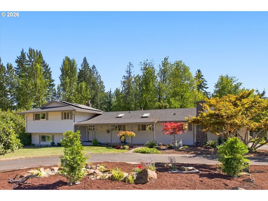 22479 S PENMAN Rd, Oregon City, OR 97045