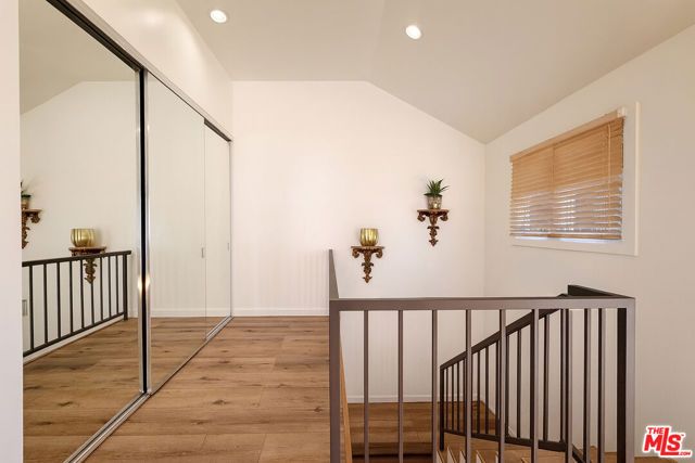 1174 Coldwater Canyon Drive, Beverly Hills, CA 90210