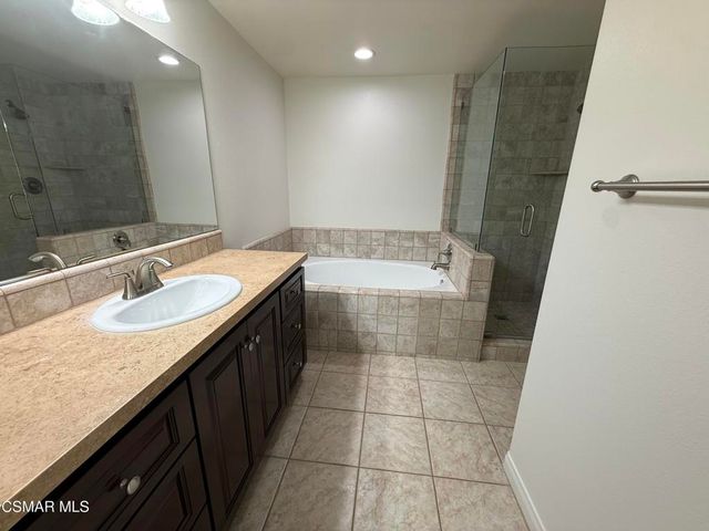 5615 Roundtree Place, Westlake Village, CA 91362