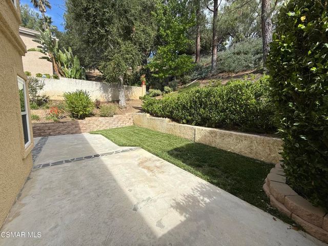 5615 Roundtree Place, Westlake Village, CA 91362