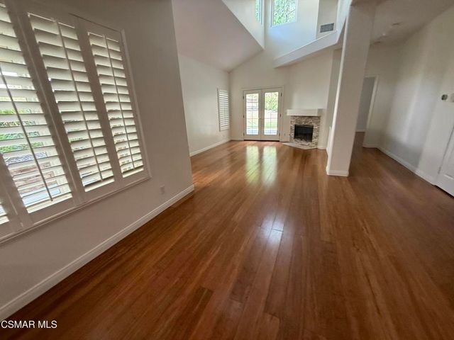 5615 Roundtree Place, Westlake Village, CA 91362