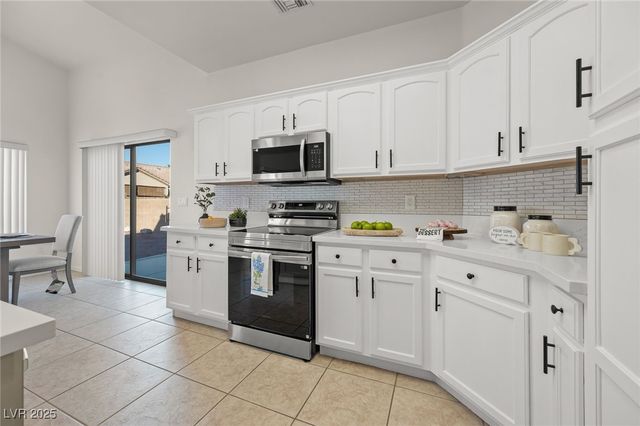 1446 Palm Drive, Laughlin, NV 89029