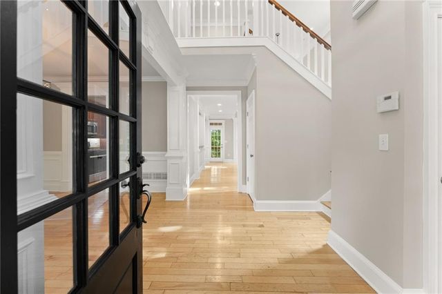 7620 Paces Lane, Gainesville, GA 30506