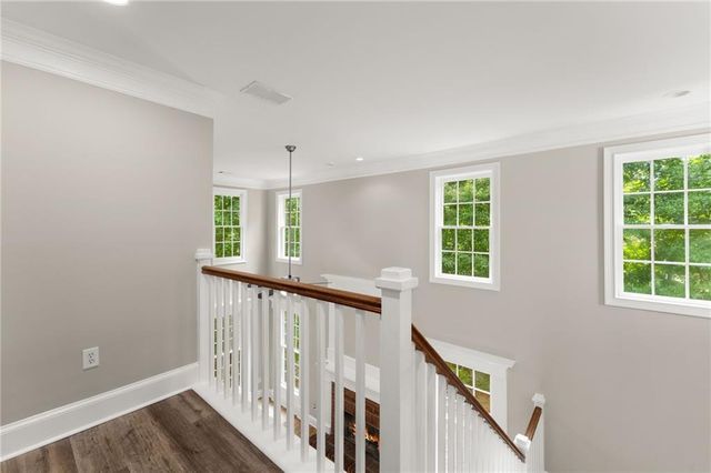 7620 Paces Lane, Gainesville, GA 30506