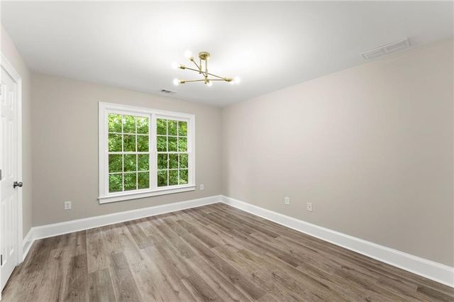 7620 Paces Lane, Gainesville, GA 30506