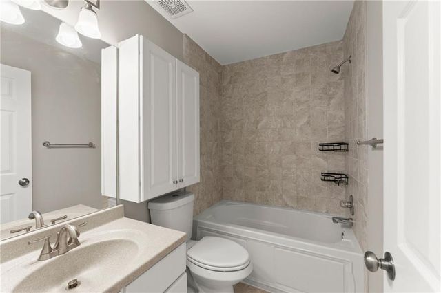 7620 Paces Lane, Gainesville, GA 30506