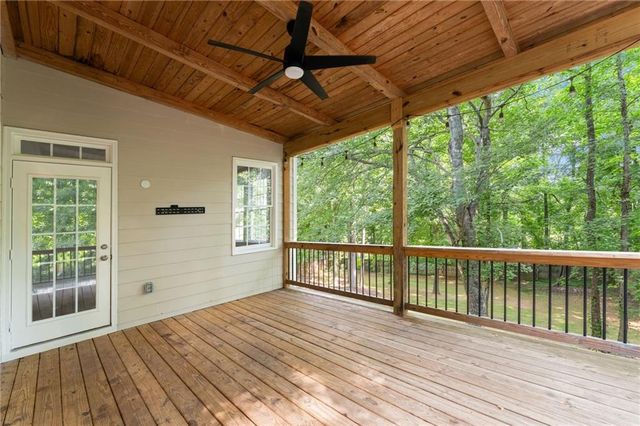 7620 Paces Lane, Gainesville, GA 30506