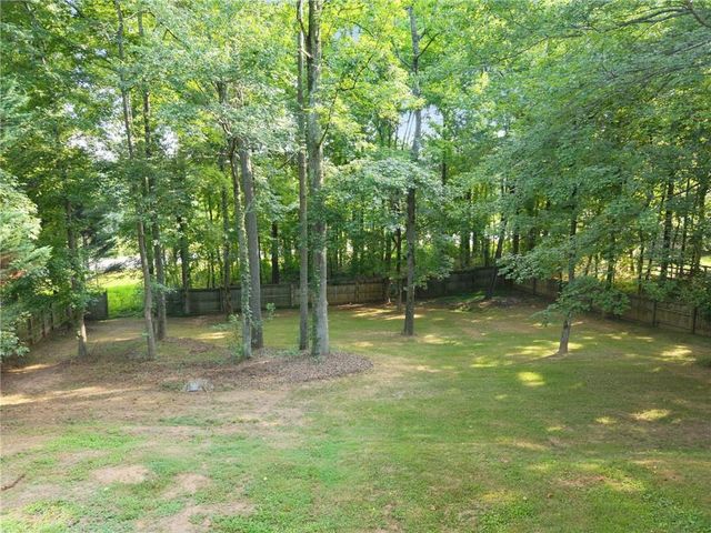 7620 Paces Lane, Gainesville, GA 30506