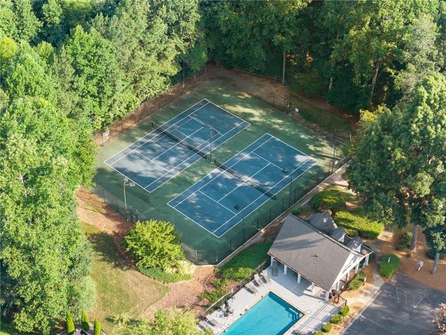 7620 Paces Lane, Gainesville, GA 30506