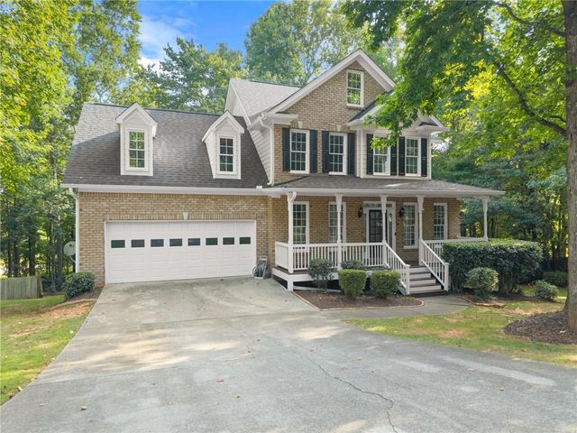 7620 Paces Lane, Gainesville, GA 30506