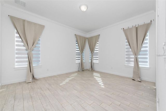 8664 DUBOCHET STREET, Orlando, FL 32827
