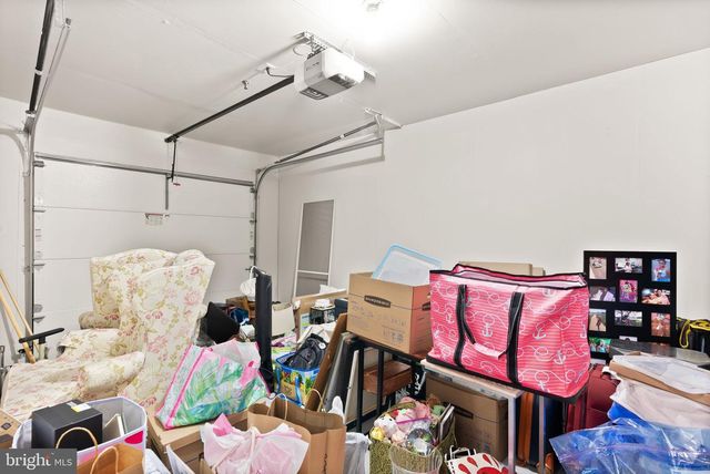 6040 KELSEY CT, Falls Church, VA 22044