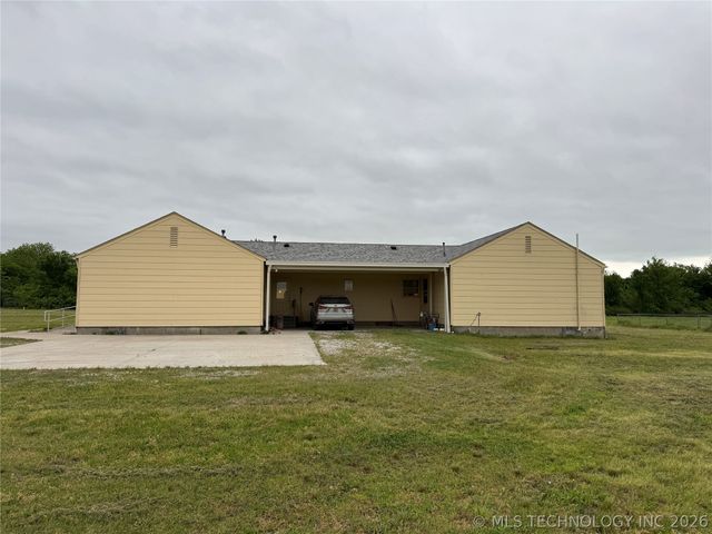 2106 W 181st Street S, Mounds, OK 74047