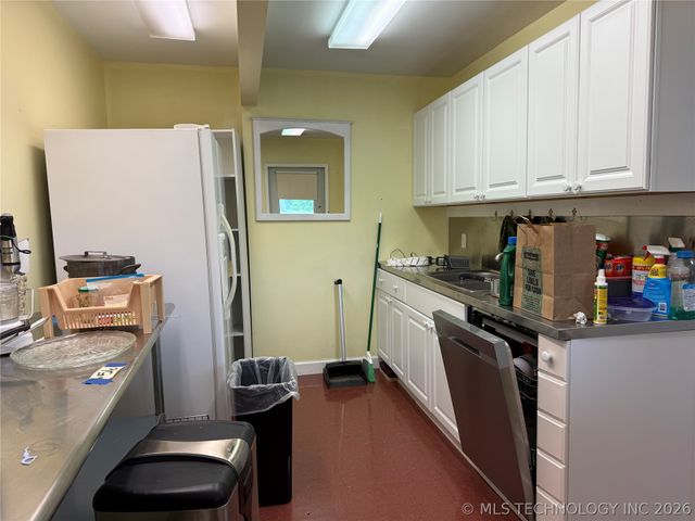 2106 W 181st Street S, Mounds, OK 74047
