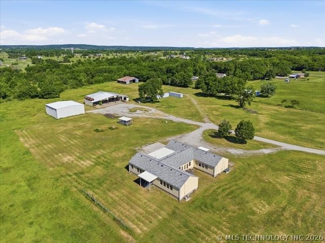 2106 W 181st Street S, Mounds, OK 74047
