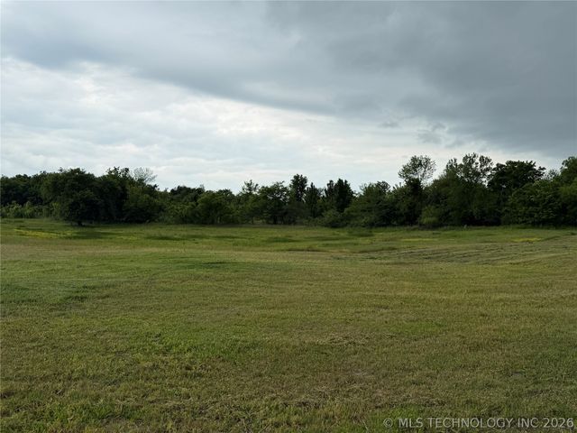 2106 W 181st Street S, Mounds, OK 74047