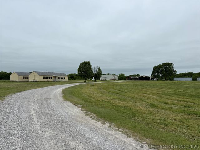 2106 W 181st Street S, Mounds, OK 74047