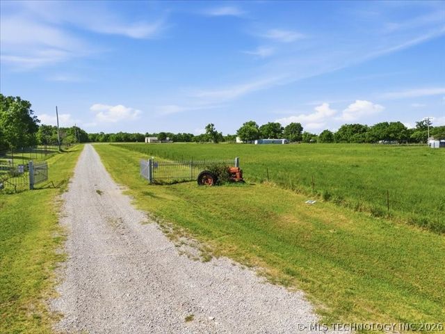 2106 W 181st Street S, Mounds, OK 74047
