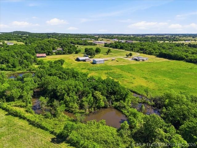 2106 W 181st Street S, Mounds, OK 74047