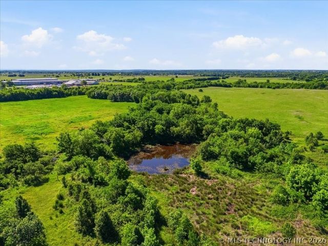 2106 W 181st Street S, Mounds, OK 74047