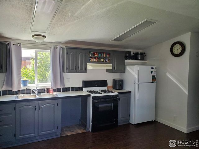 114 E 3rd St, Julesburg, CO 80737