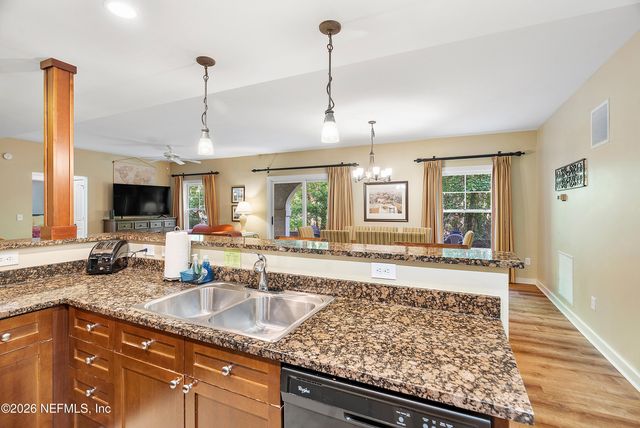 965 REGISTRY Boulevard 112 & 112L, St. Augustine, FL 32092