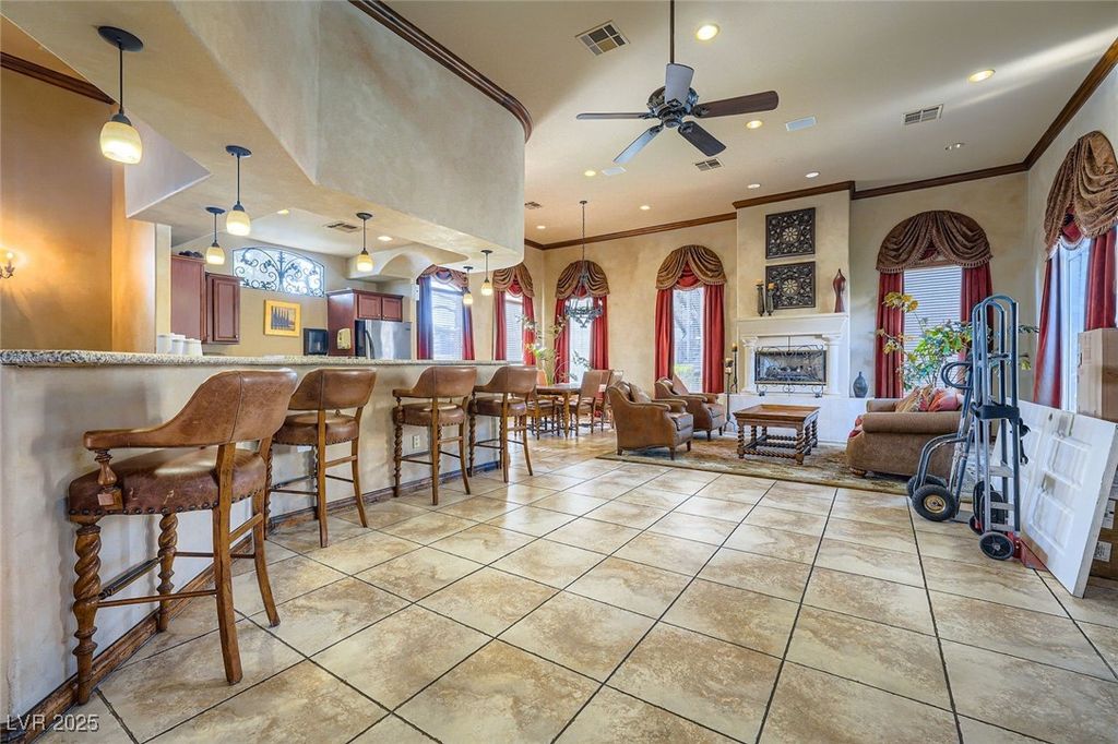 Image 28 of property listing at 4400 South Jones Boulevard 2007, Las Vegas, NV 89103