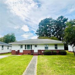 1407 Vance Drive, Lumberton, NC 28358