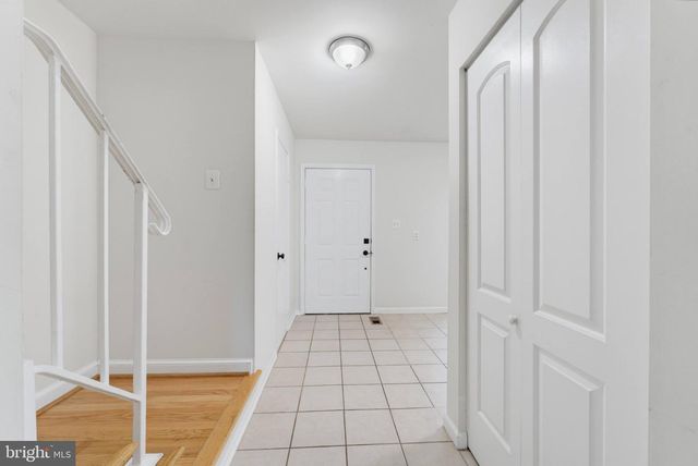 5612 RAPID RUN CT, Burke, VA 22015