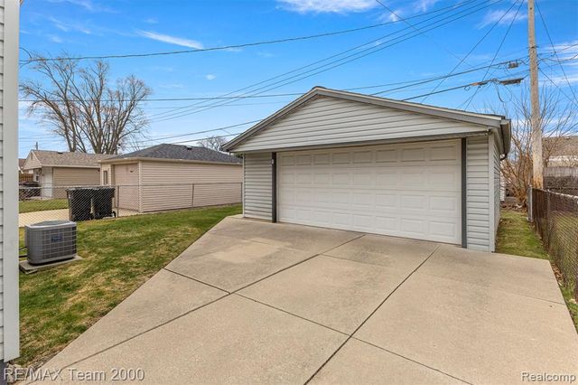 4028 18th Street, Wyandotte, MI 48192