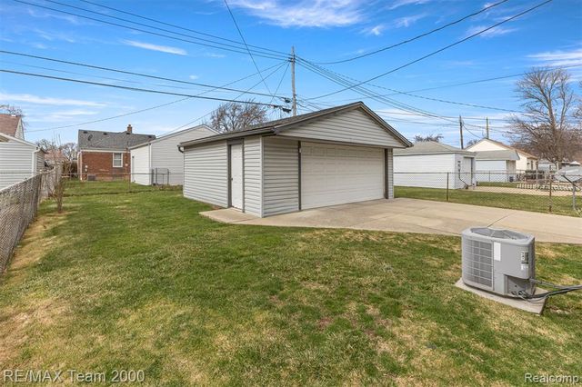 4028 18th Street, Wyandotte, MI 48192