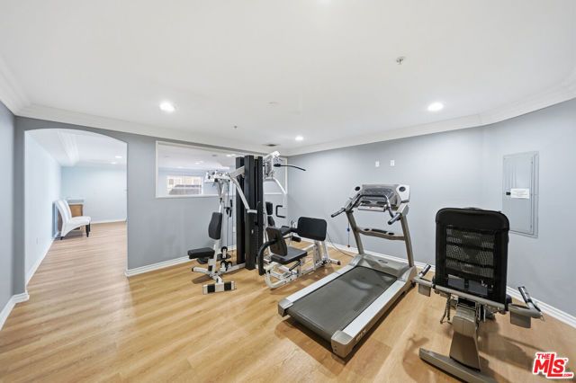 4733 Elmwood Avenue 304, Los Angeles, CA 90004