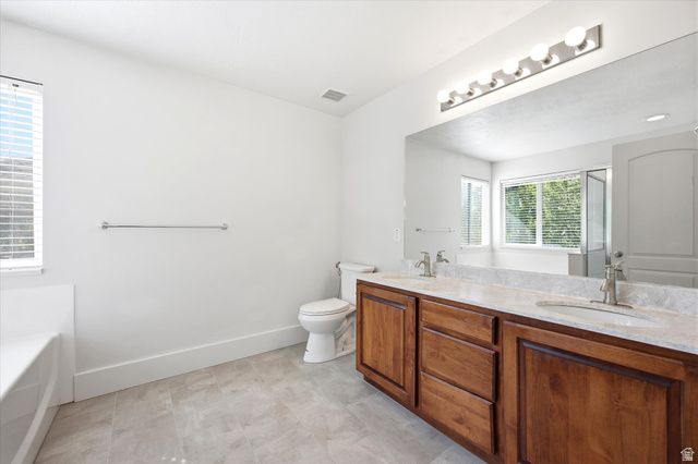 7884 N RUBY VALLEY DR, Eagle Mountain, UT 84005